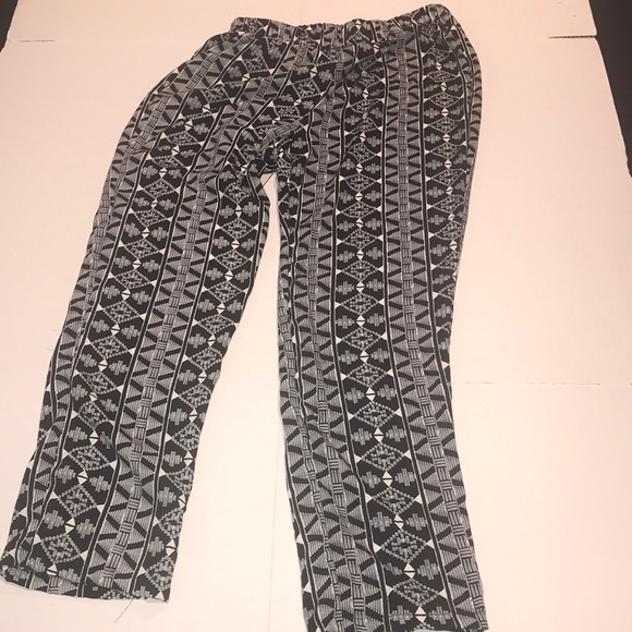 ⭐️Aztec Print Flow Pant⭐️ - Picture 1 of 1